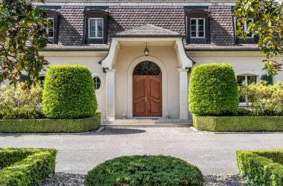 Exceptional villa on a 17,000 sqm plot in a privileged location in Cologny, Geneva